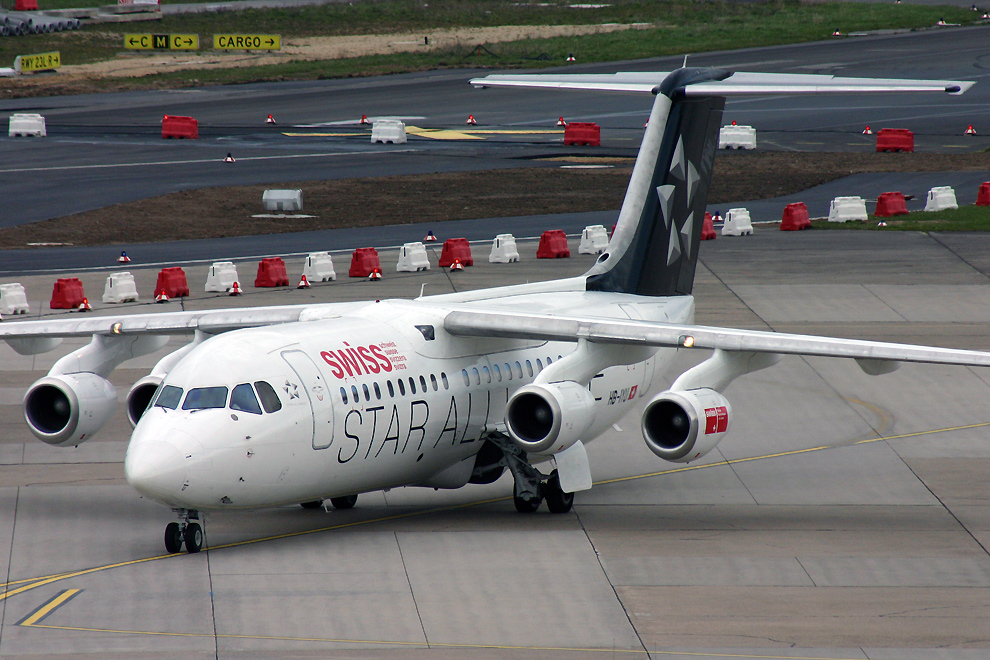 HB-IYU, Swiss, Avro RJ-100, Star Alliance