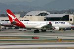 VH-EBH, Qantas, A330-200