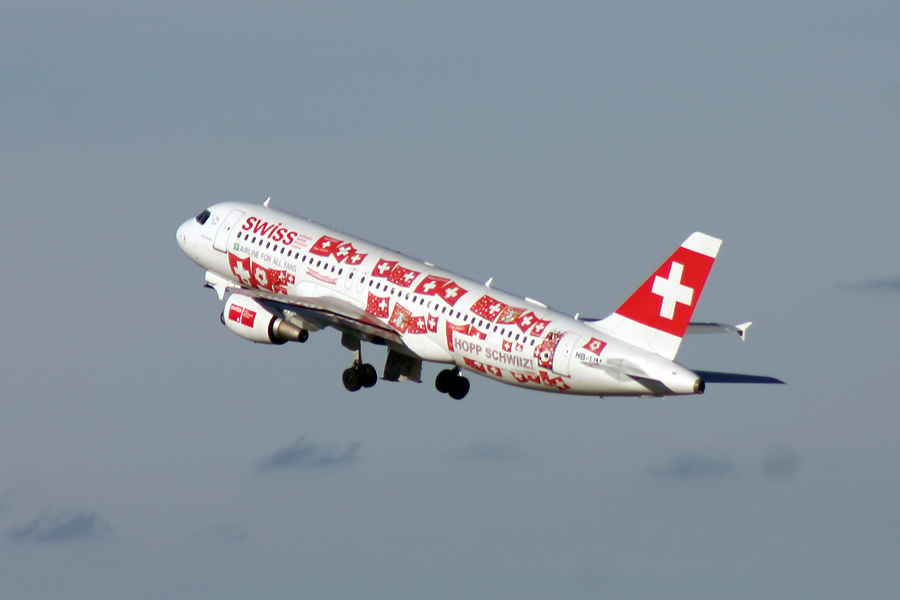 HB-IJM, Swiss, A320, Hopp Schwiiz