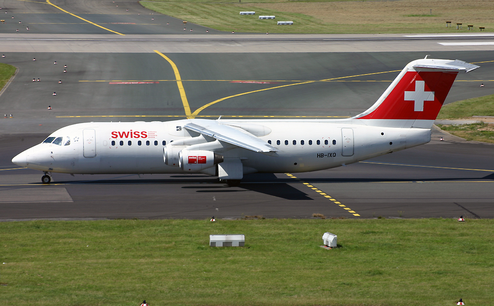 HB-IXQ, Swiss, Avro RJ-85