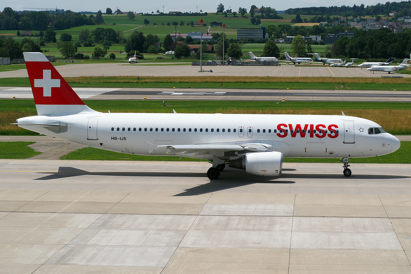 HB-IJS, Swiss, A320