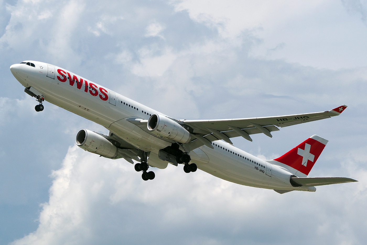 HB-JHG, Swiss, A330-300